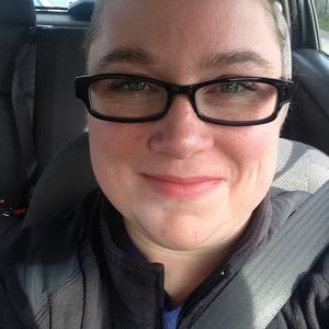 Meet your Posher, Lacey